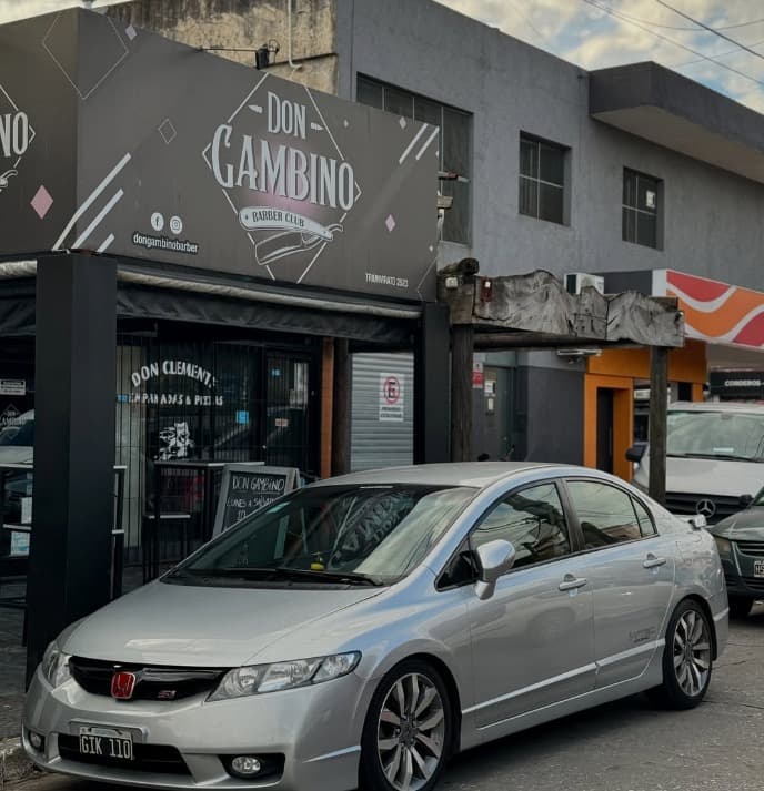 Frente de Don Gambino